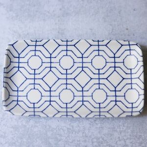 Two's Company small blue white ceramic geometric vanity bathroom tray